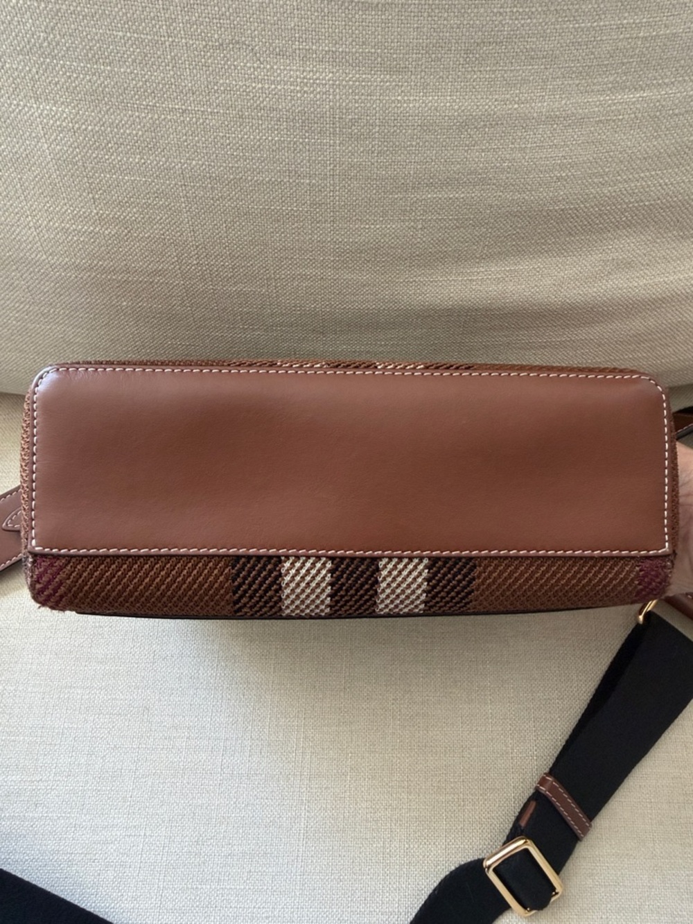 Burberry Checked Brown Crossbody Shoulder Bag with Black Strap - Picture 5 of 10